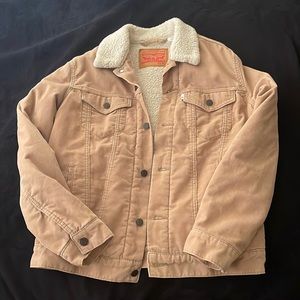 Levi’s Tan Sherpa Trucker Jacket - Medium